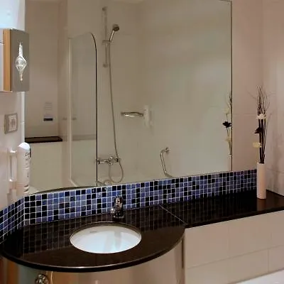B&B Hotel Girona 3 サルト